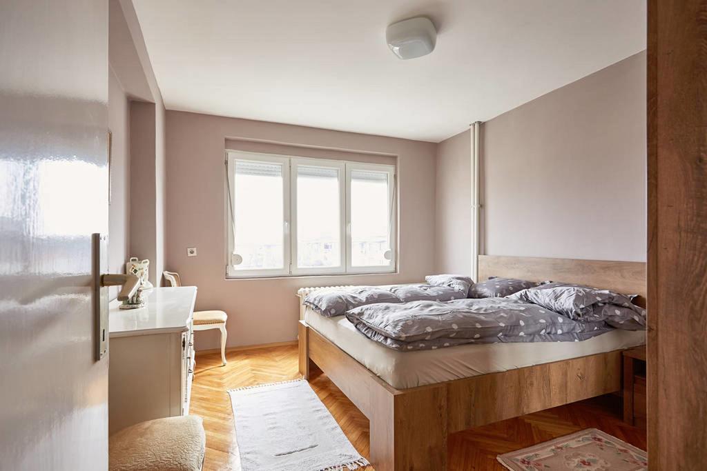 סקופיה Spacious Modern Apartment In Peaceful Neighborhood מראה חיצוני תמונה
