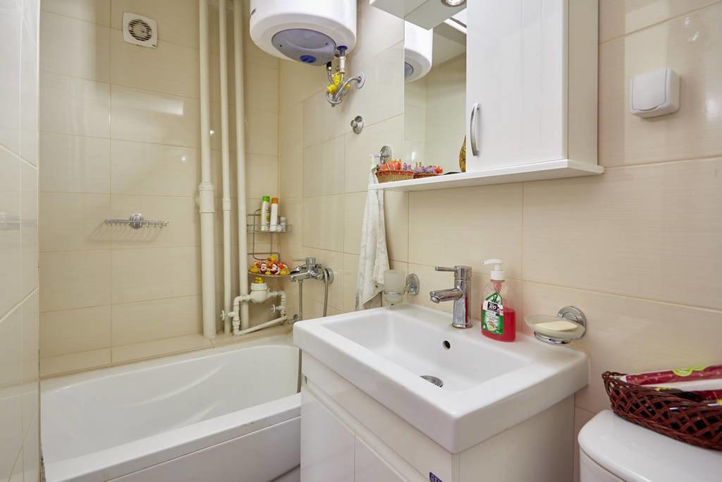 סקופיה Spacious Modern Apartment In Peaceful Neighborhood מראה חיצוני תמונה